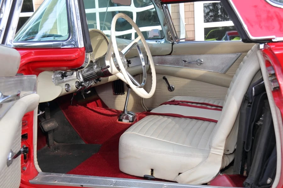 1957 Ford Thunderbird 1st Gen - Image 22 of 28