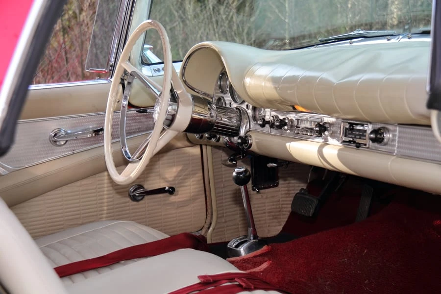 1957 Ford Thunderbird 1st Gen - Image 19 of 28