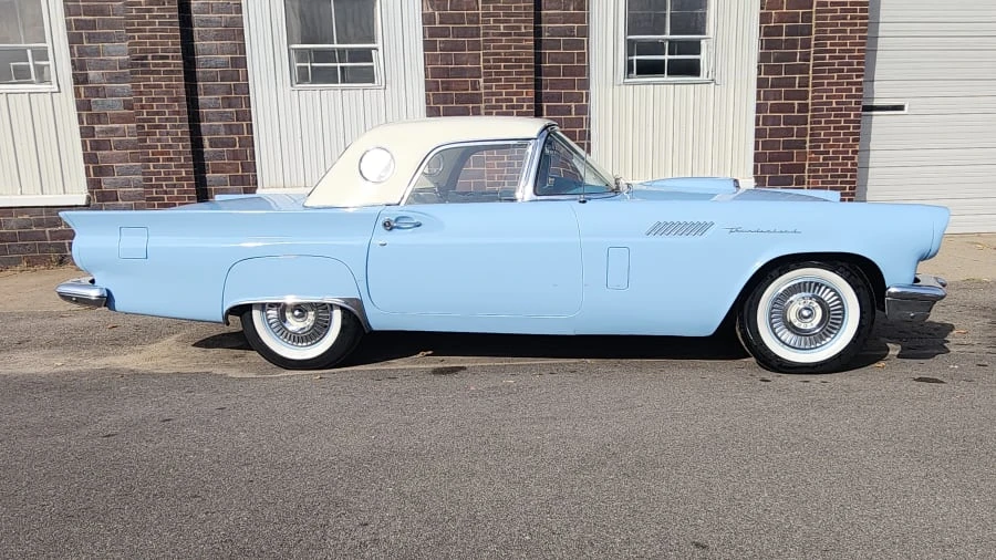 1957 Ford Thunderbird 1st Gen - Image 2 of 6