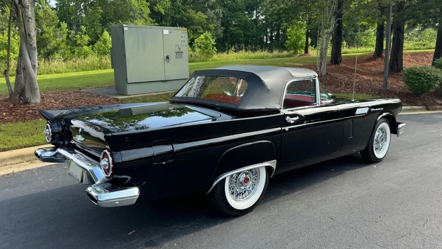 1957 Ford Thunderbird 1st Gen - Image 14 of 31