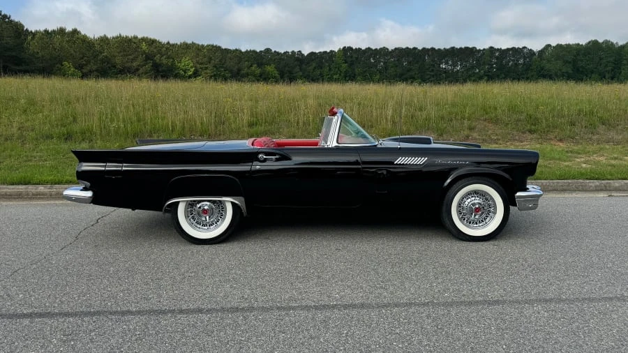 1957 Ford Thunderbird 1st Gen - Image 2 of 31