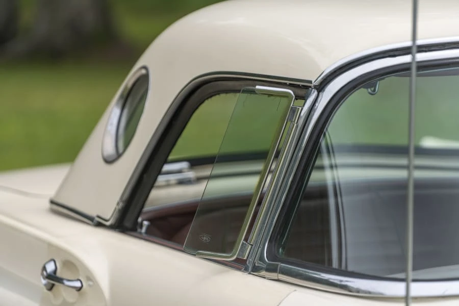 1957 Ford Thunderbird 1st Gen - Image 14 of 31