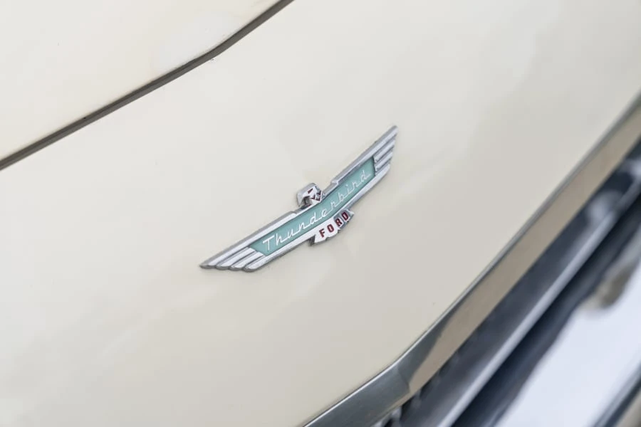 1957 Ford Thunderbird 1st Gen - Image 19 of 31
