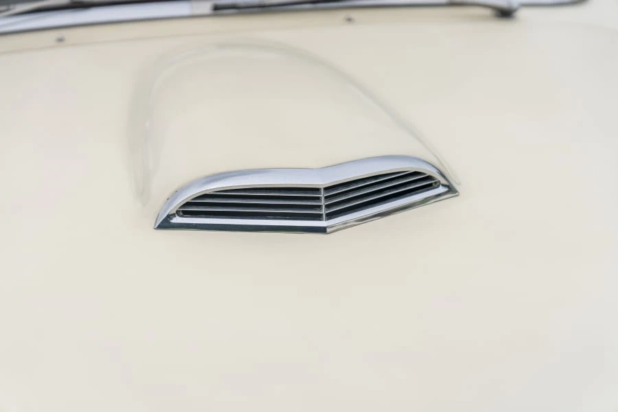 1957 Ford Thunderbird 1st Gen - Image 16 of 31