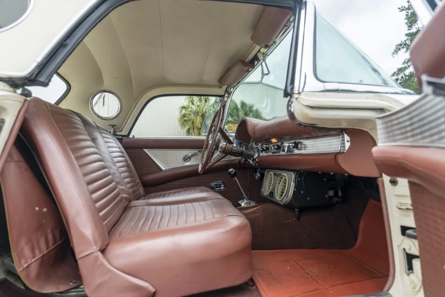 1957 Ford Thunderbird 1st Gen - Image 25 of 31