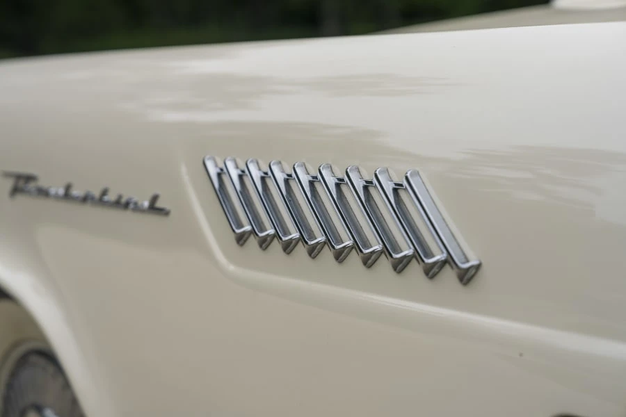 1957 Ford Thunderbird 1st Gen - Image 17 of 31