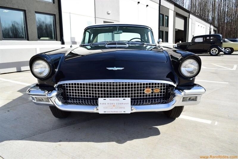 1957 Ford Thunderbird 1st Gen - Image 21 of 31