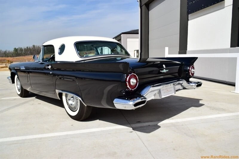 1957 Ford Thunderbird 1st Gen - Image 15 of 31