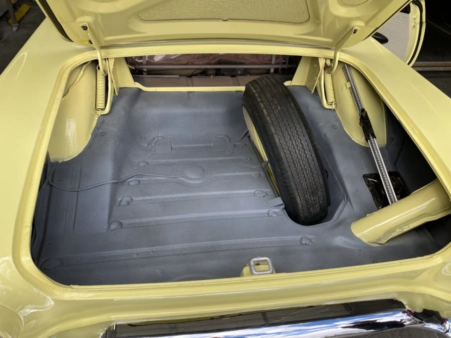 1957 Ford Thunderbird 1st Gen - Image 19 of 20