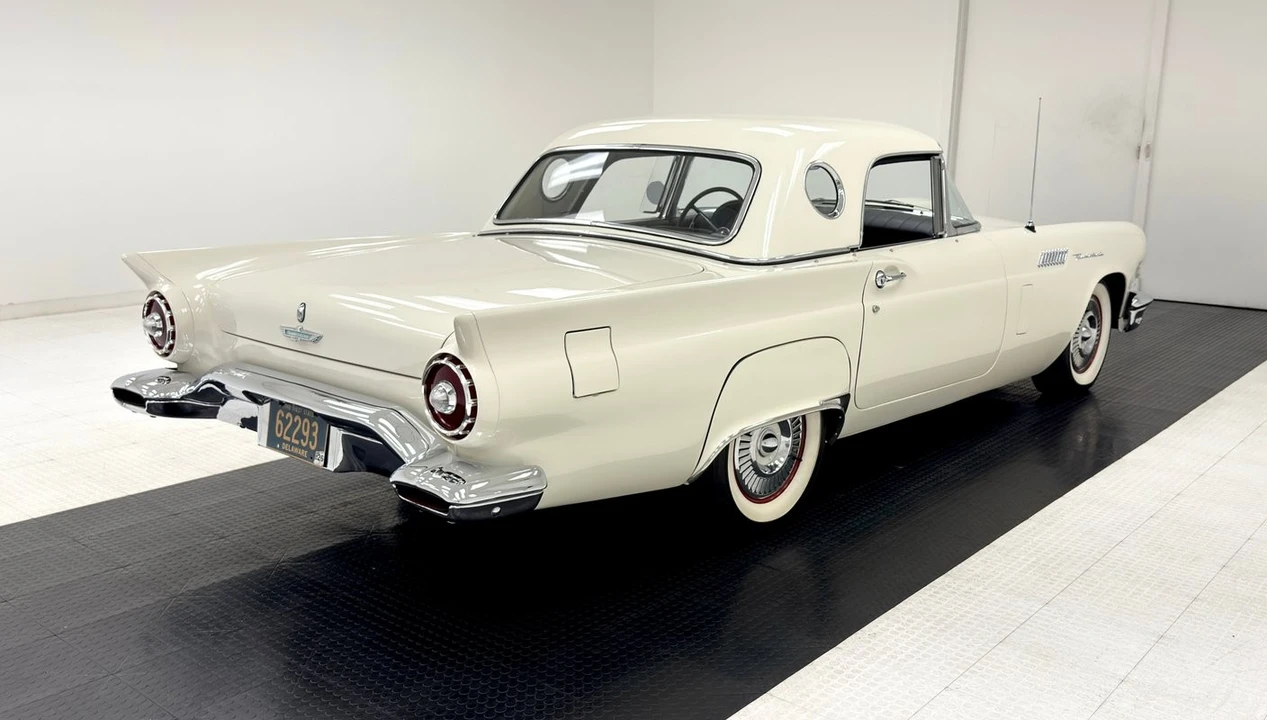 1957 Ford Thunderbird 1st Gen - Image 11 of 21