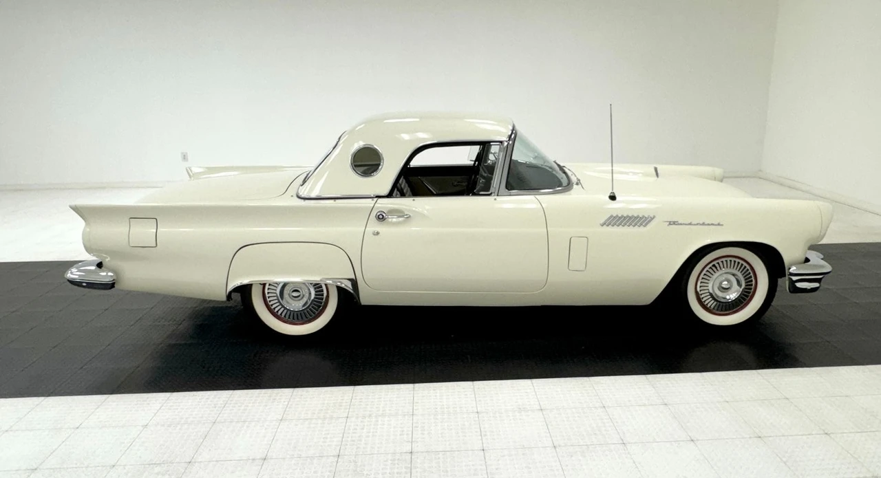 1957 Ford Thunderbird 1st Gen - Image 12 of 21