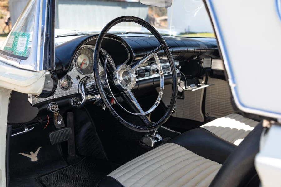 1957 Ford Thunderbird 1st Gen - Image 9 of 22