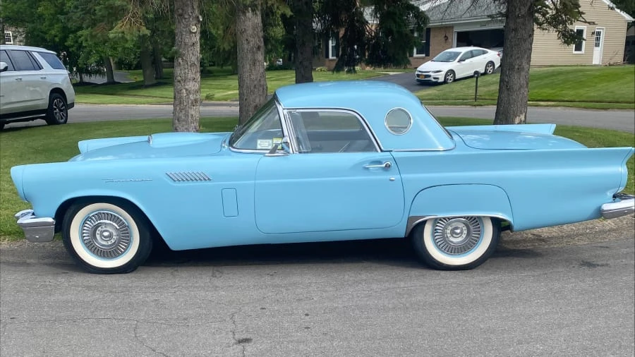 1957 Ford Thunderbird 1st Gen - Image 2 of 8