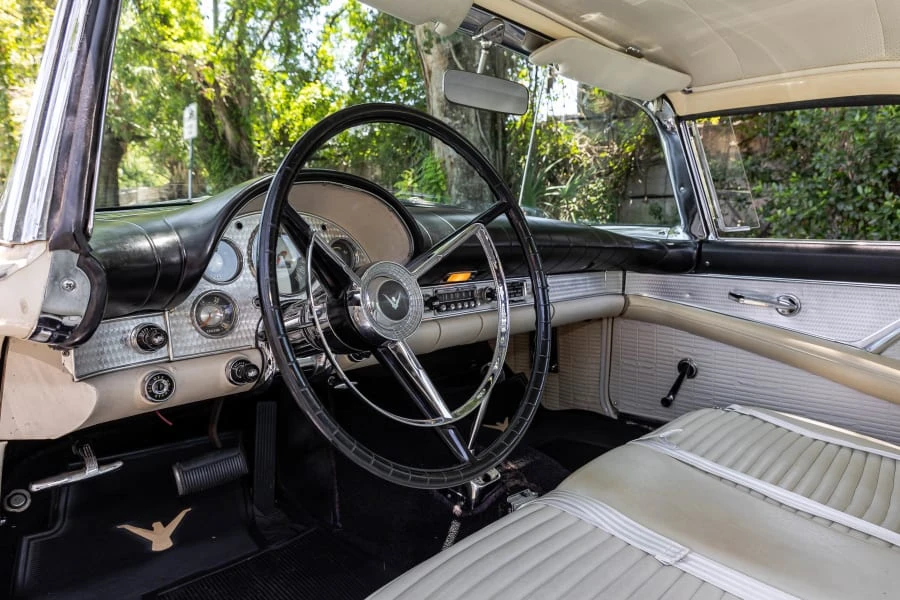 1957 Ford Thunderbird 1st Gen - Image 14 of 25