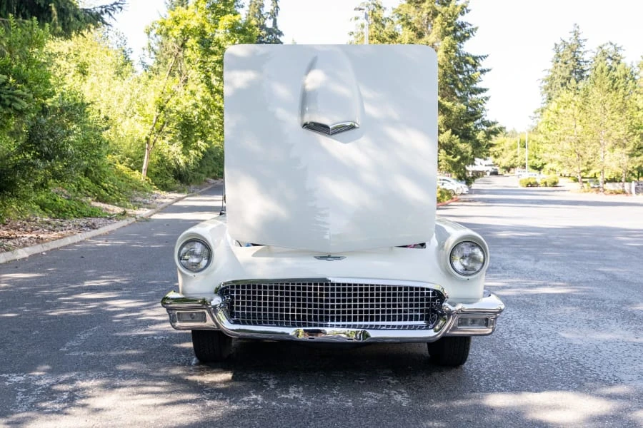 1957 Ford Thunderbird 1st Gen - Image 21 of 31