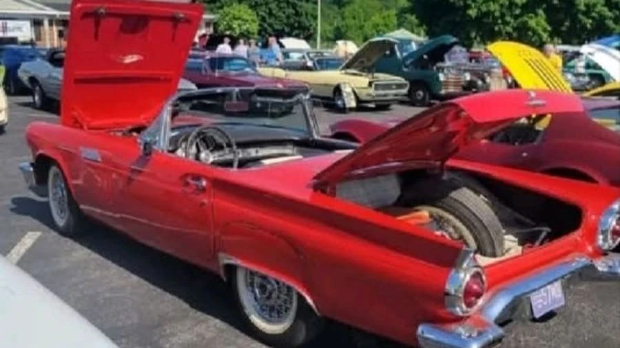1957 Ford Thunderbird 1st Gen - Image 8 of 13