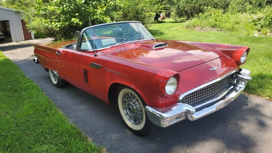 1957 Ford Thunderbird 1st Gen - Image 10 of 13
