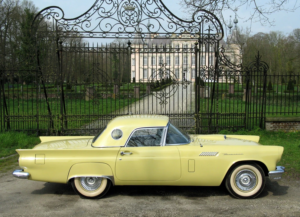 1957 Ford Thunderbird 1st Gen - Image 15 of 24