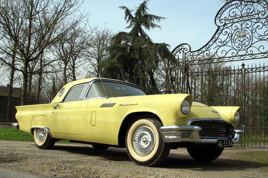 1957 Ford Thunderbird 1st Gen - Image 8 of 24