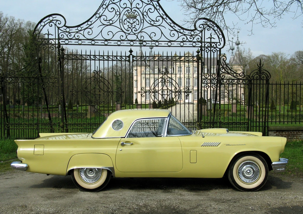 1957 Ford Thunderbird 1st Gen - Image 21 of 24