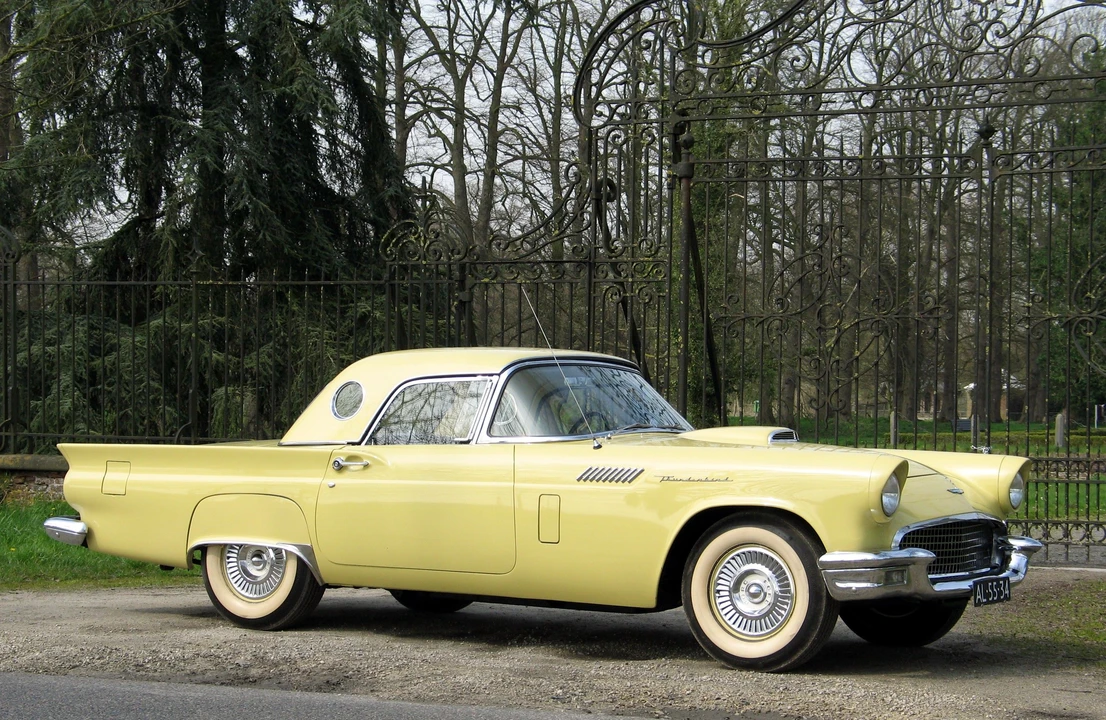 1957 Ford Thunderbird 1st Gen - Image 13 of 24