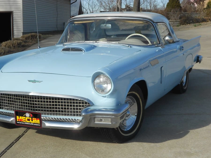 1957 Ford Thunderbird 1st Gen - Image 7 of 8