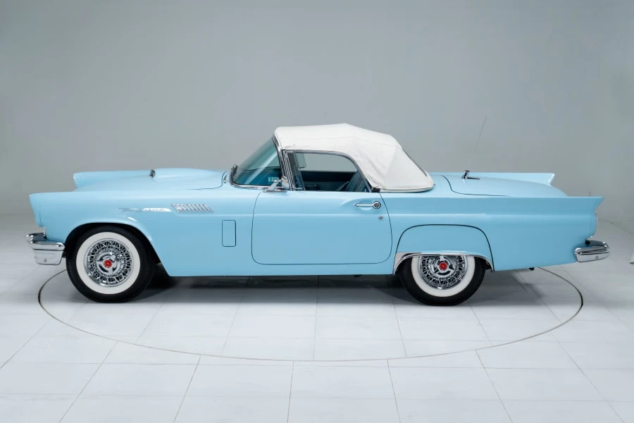 1957 Ford Thunderbird 1st Gen - Image 27 of 31