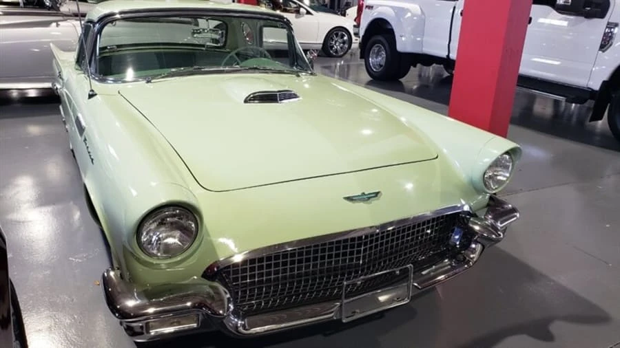 1957 Ford Thunderbird 1st Gen - Image 10 of 18