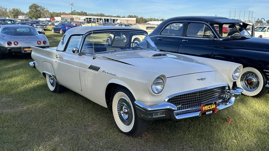 1957 Ford Thunderbird 1st Gen - Image 3 of 6