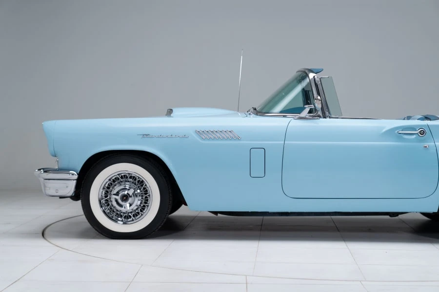 1957 Ford Thunderbird 1st Gen - Image 23 of 31