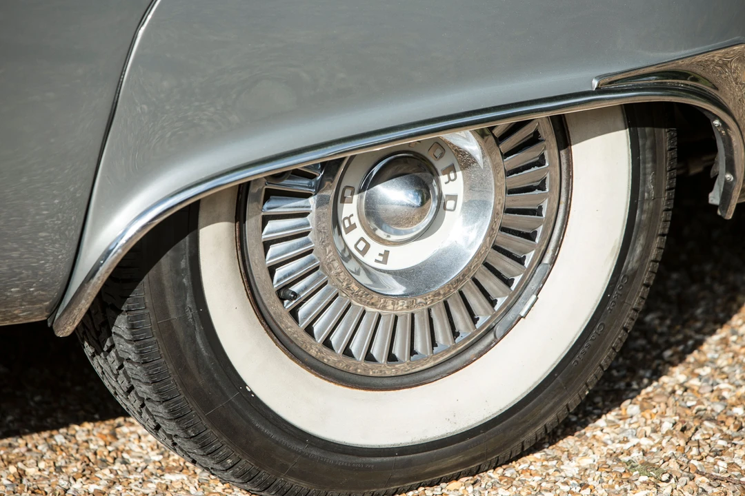 1957 Ford Thunderbird 1st Gen - Image 10 of 30