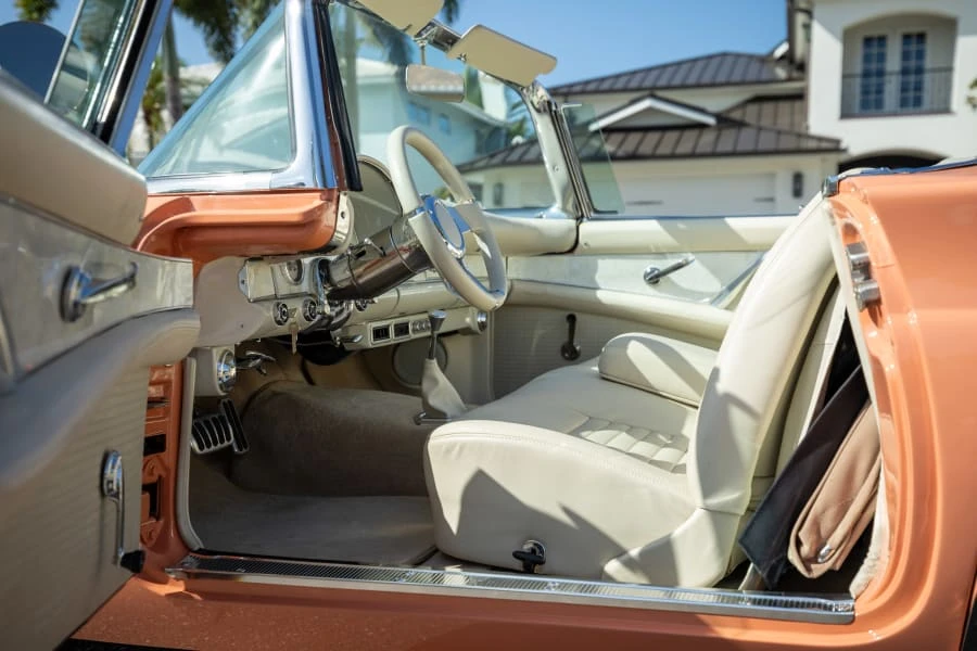 1957 Ford Thunderbird 1st Gen - Image 20 of 30