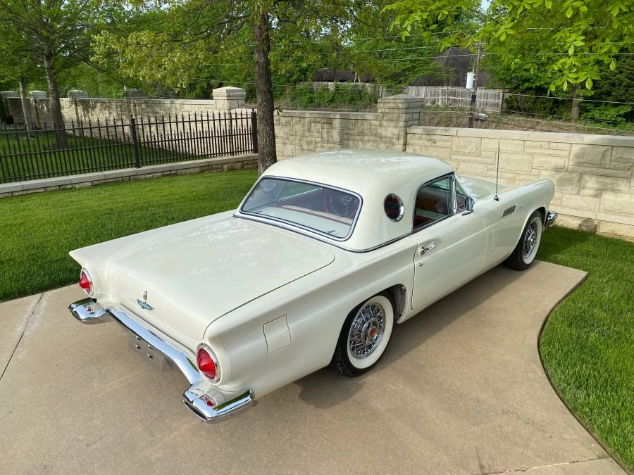 1957 Ford Thunderbird 1st Gen - Image 9 of 10