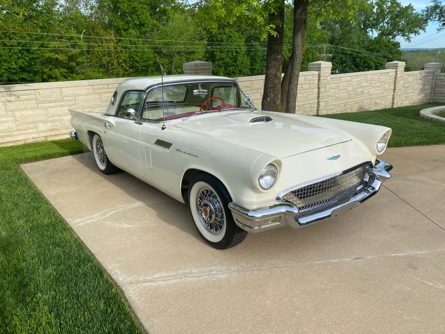 1957 Ford Thunderbird 1st Gen - Image 10 of 10