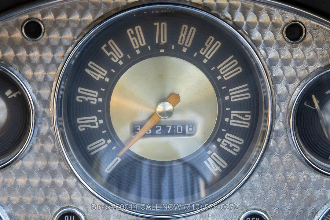 1957 Ford Thunderbird 1st Gen - Image 26 of 31