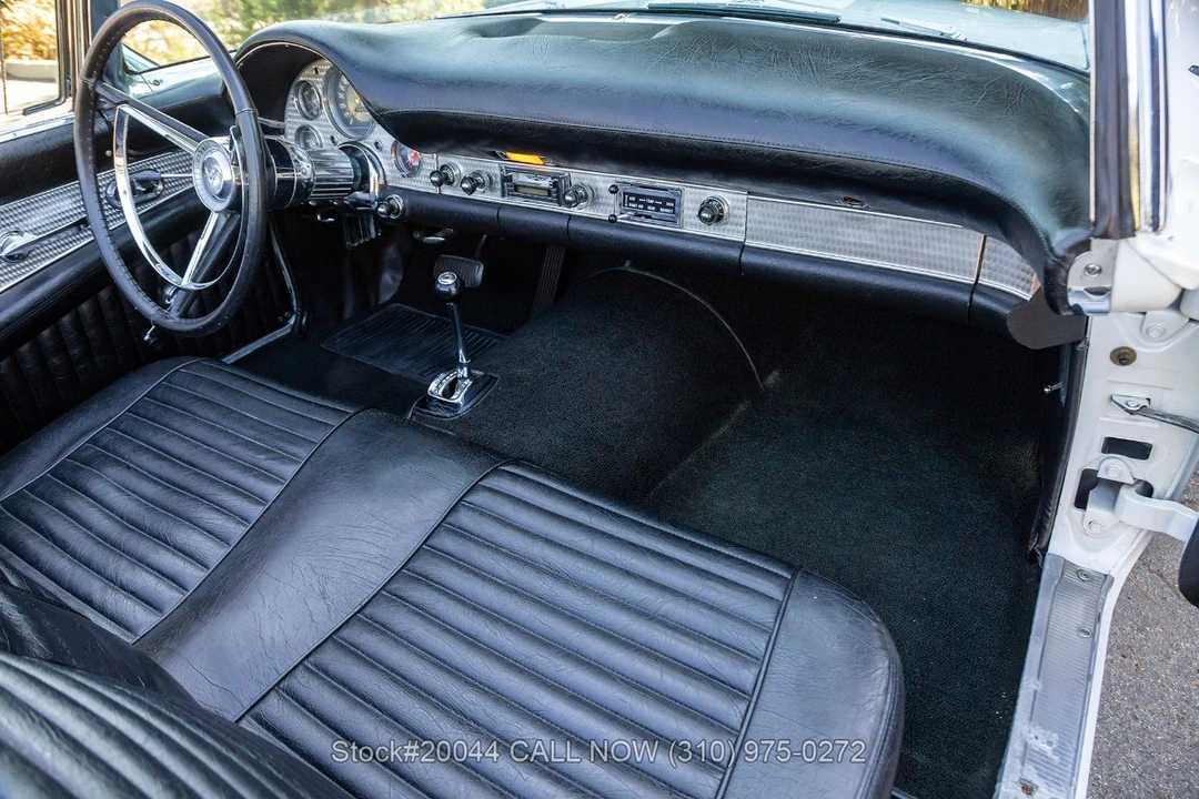 1957 Ford Thunderbird 1st Gen - Image 28 of 31