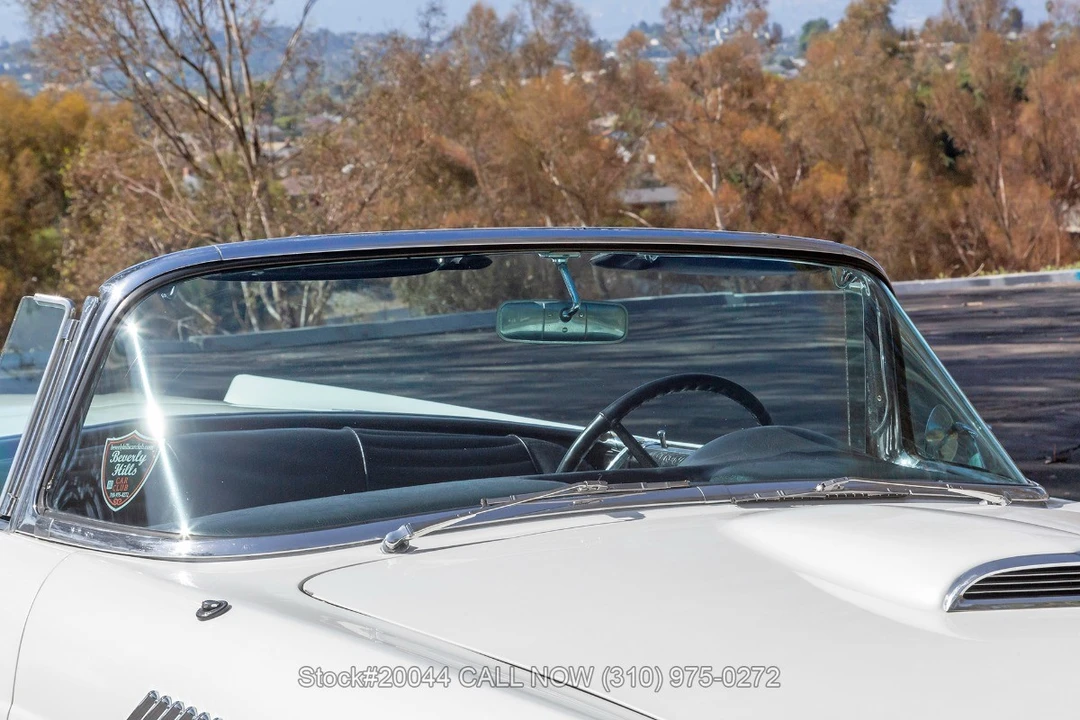 1957 Ford Thunderbird 1st Gen - Image 16 of 31