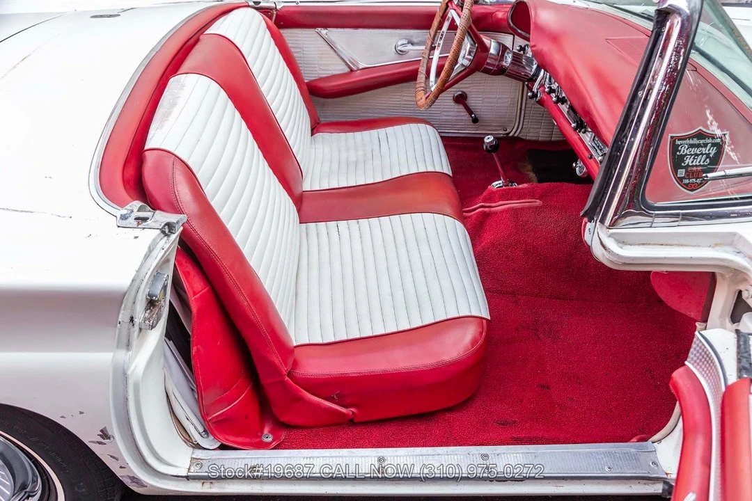 1957 Ford Thunderbird 1st Gen - Image 26 of 31