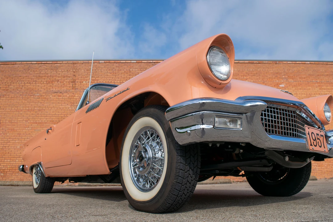 1957 Ford Thunderbird 1st Gen - Image 15 of 31