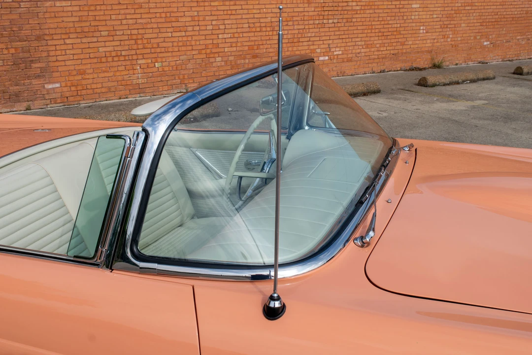 1957 Ford Thunderbird 1st Gen - Image 20 of 31