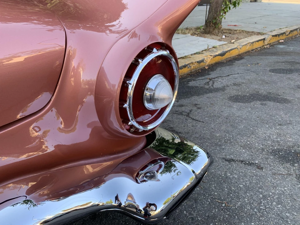 1957 Ford Thunderbird 1st Gen - Image 18 of 31