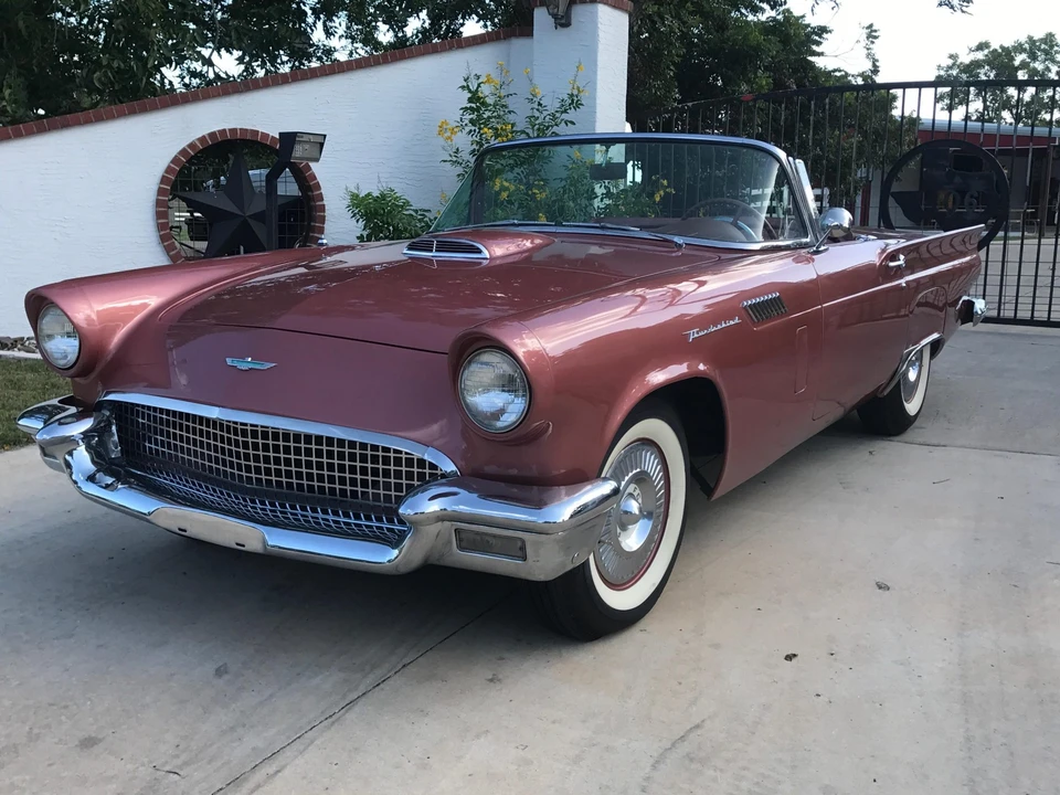 1957 Ford Thunderbird 1st Gen - Image 10 of 31