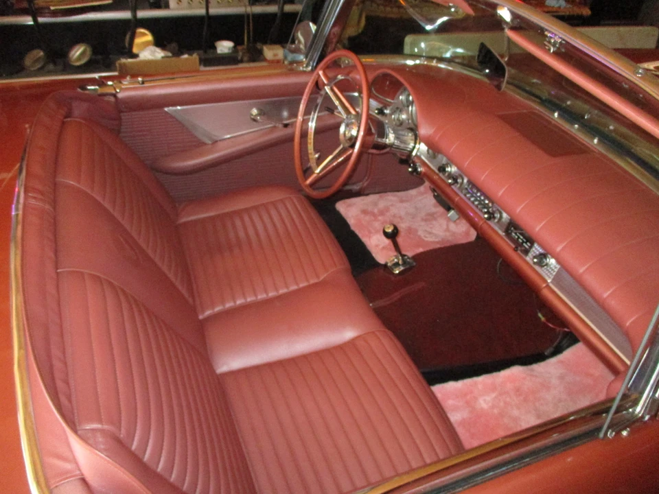 1957 Ford Thunderbird 1st Gen - Image 27 of 31