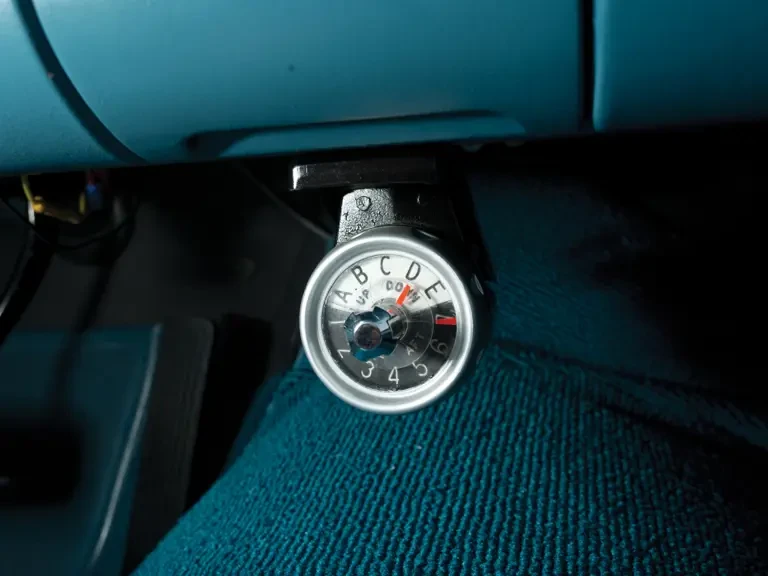 1957 Ford Thunderbird 1st Gen - Image 15 of 18