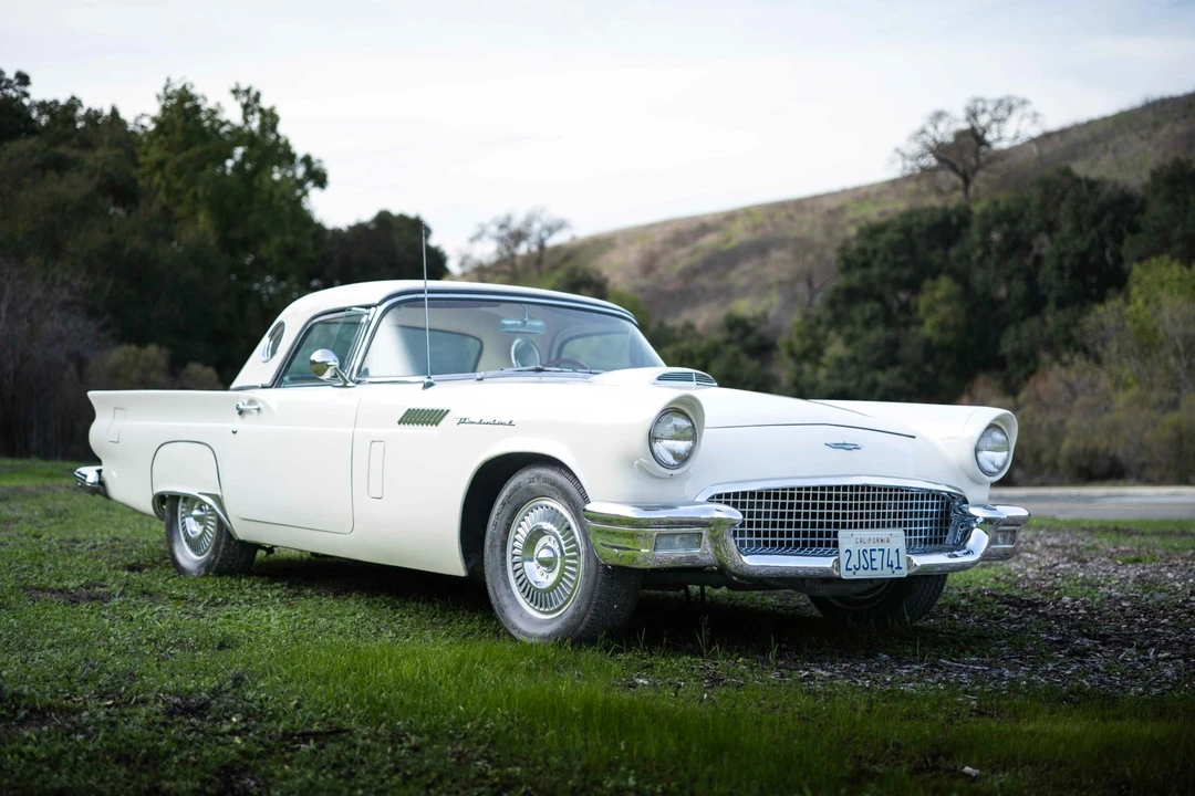 1957 Ford Thunderbird 1st Gen - Image 11 of 31