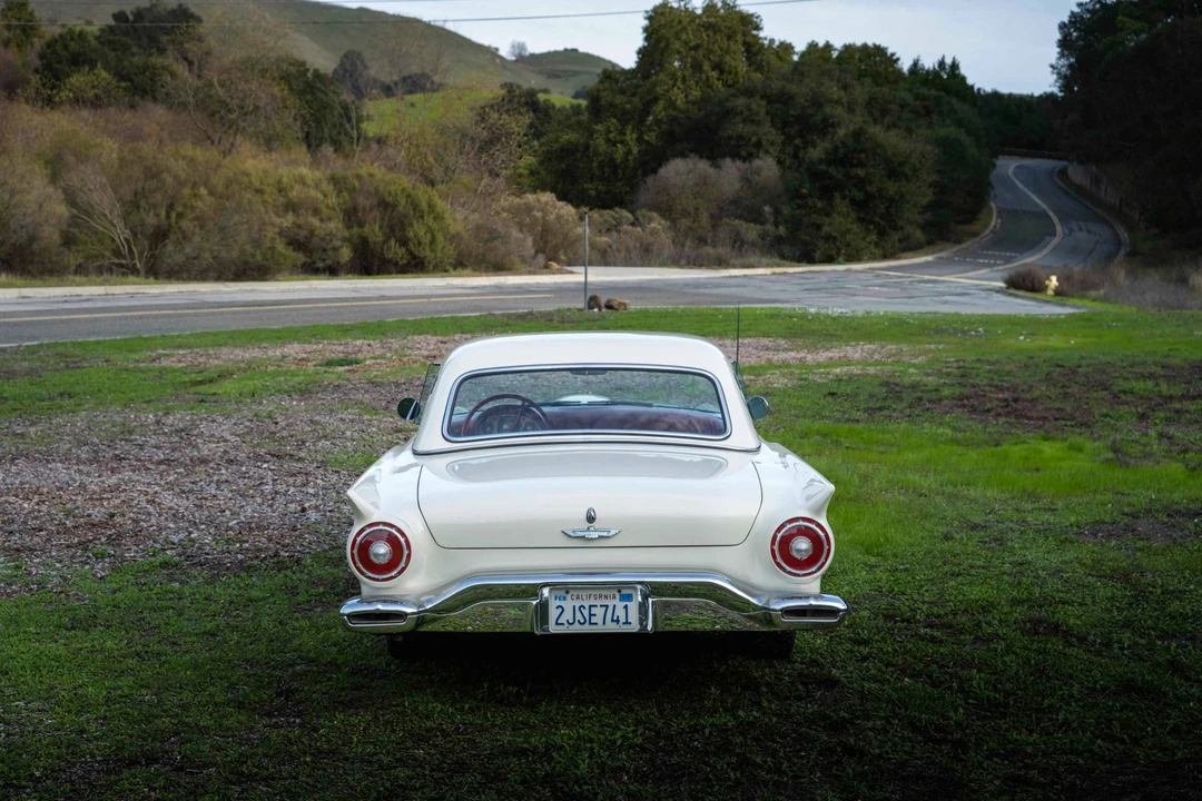 1957 Ford Thunderbird 1st Gen - Image 15 of 31