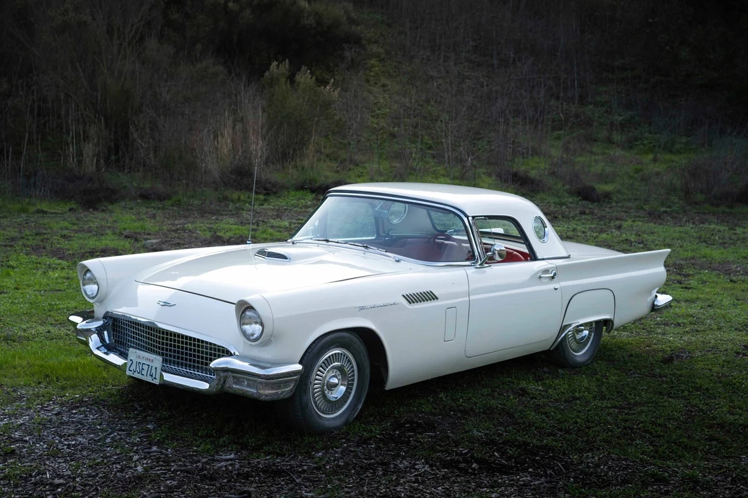 1957 Ford Thunderbird 1st Gen - Image 3 of 31