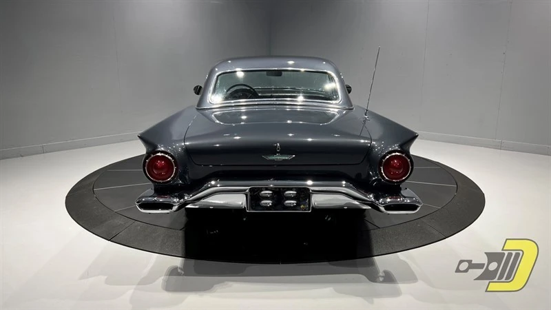 1957 Ford Thunderbird 1st Gen - Image 18 of 21