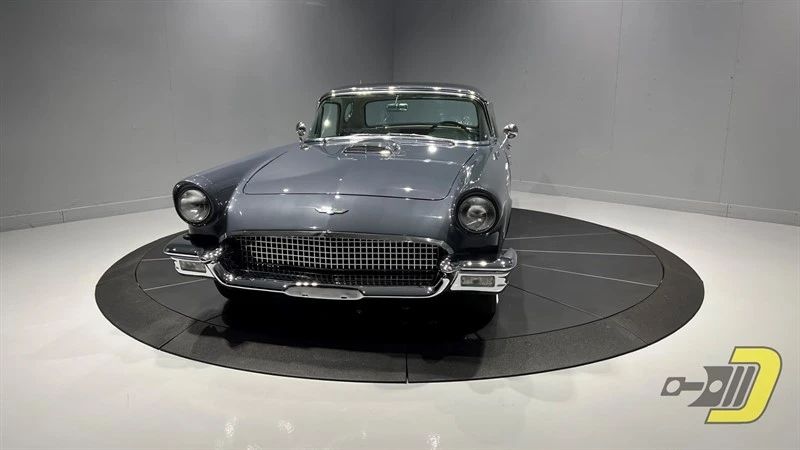 1957 Ford Thunderbird 1st Gen - Image 15 of 21