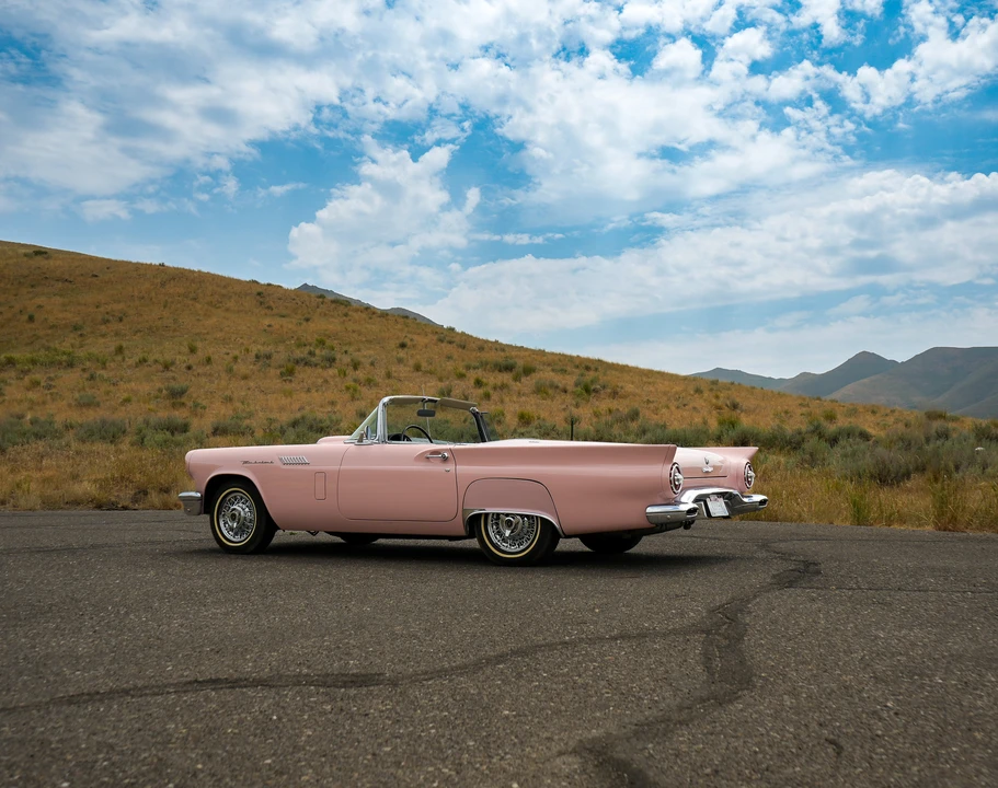 1957 Ford Thunderbird 1st Gen - Image 25 of 31
